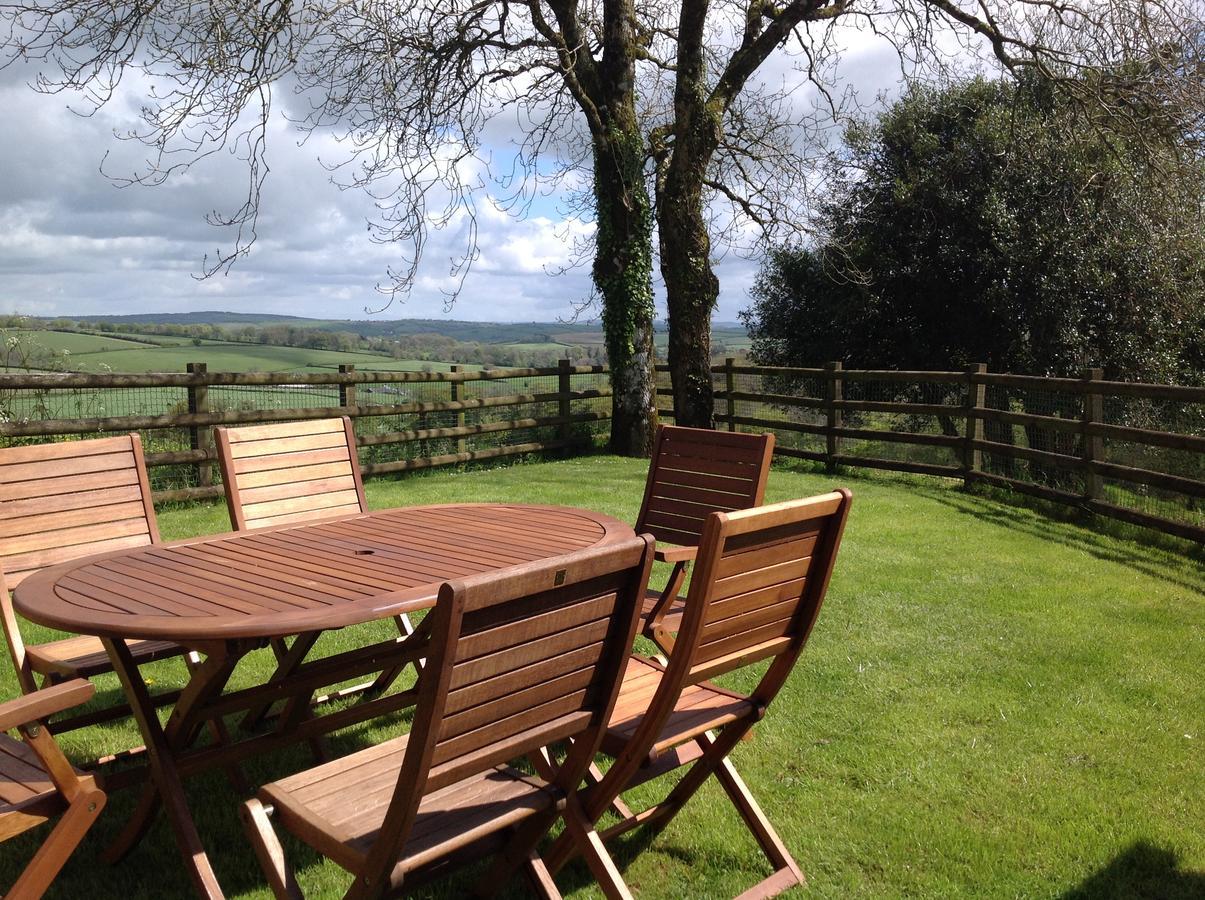 Three Gates Farm Holiday Cottages Huntsham Exterior foto