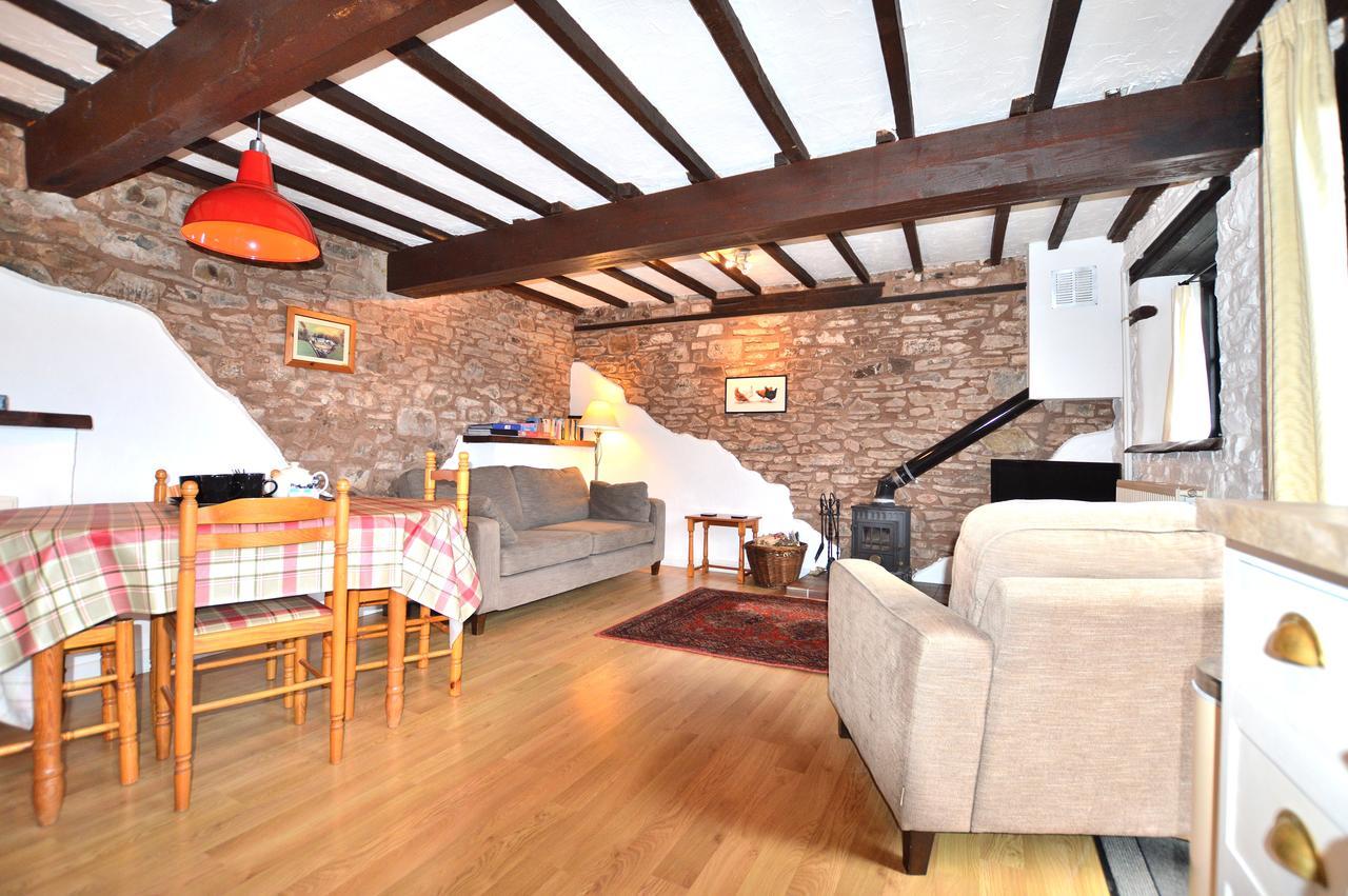 Three Gates Farm Holiday Cottages Huntsham Exterior foto