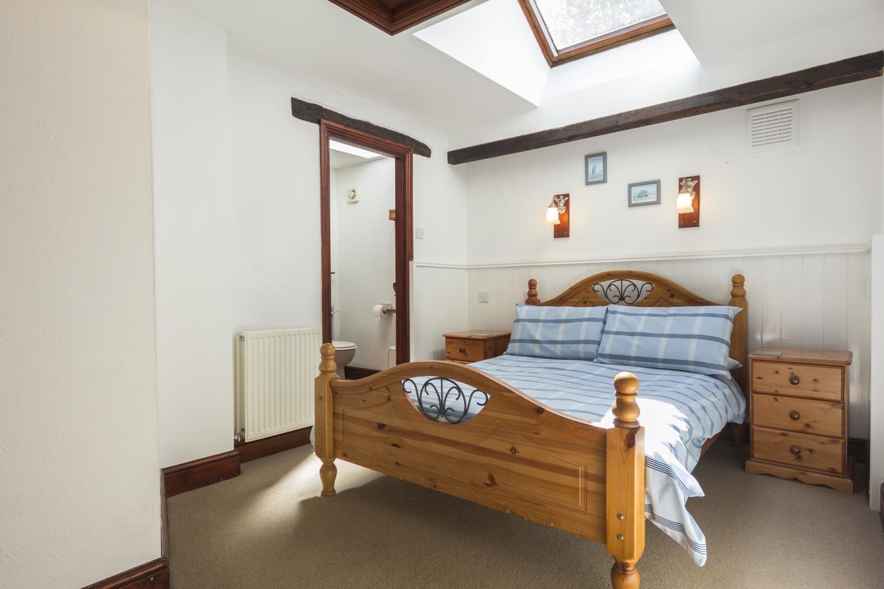 Three Gates Farm Holiday Cottages Huntsham Exterior foto